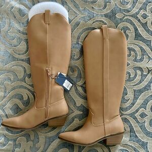 Universal Thread boots, new size 6 1/2